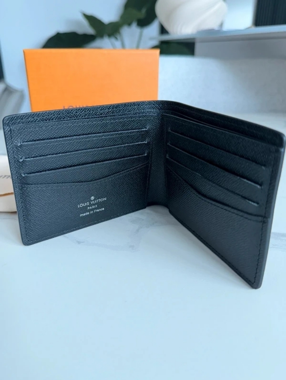 Louis Vuitton Slender Wallet - Picture 4 of 10